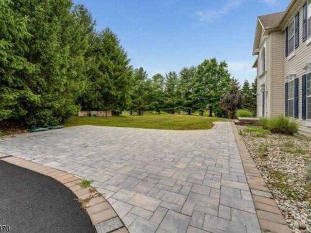House for sale in Ringoes, New Jersey