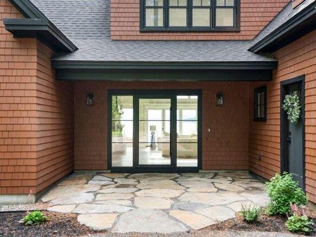 House for sale in Raymond, Maine