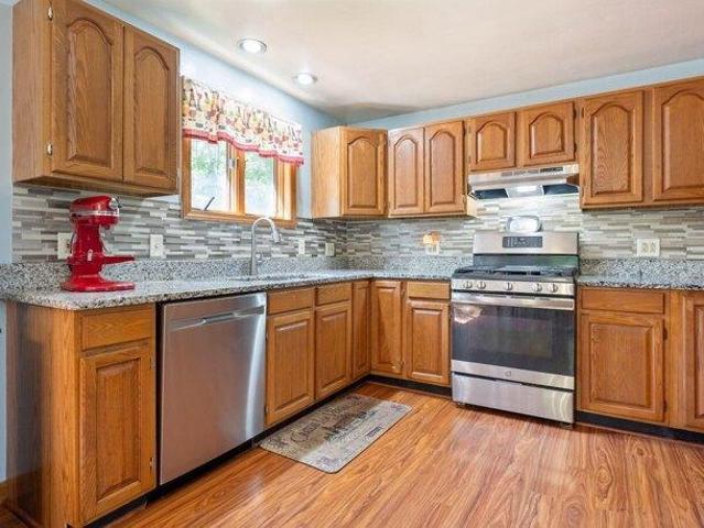 House for sale in Raymond, Maine