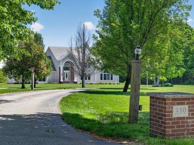 House for sale in Readfield, Maine