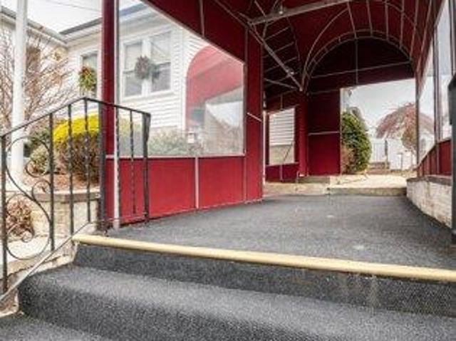 House for sale in Common Historic District, Reading