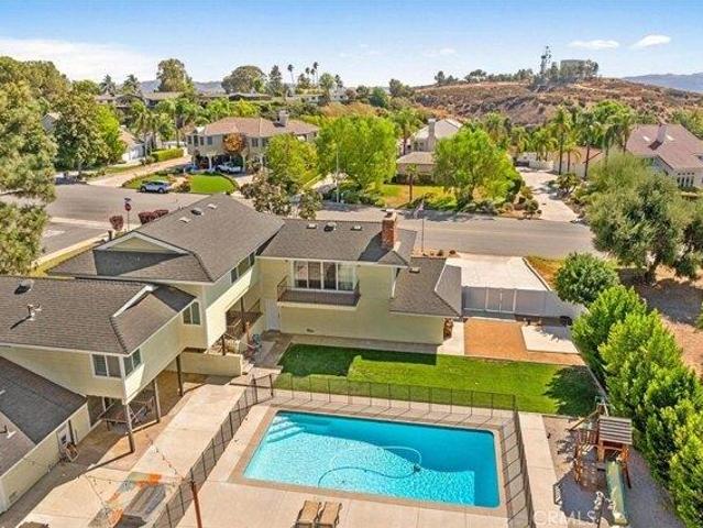 House for sale in Redlands