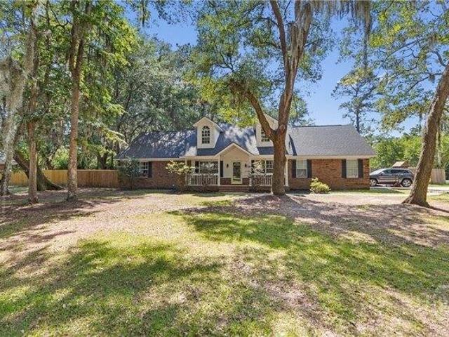 House for sale in Richmond Hill, Georgia