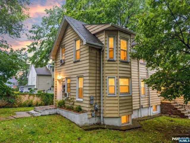 House for sale in West View, Ridgefield Park