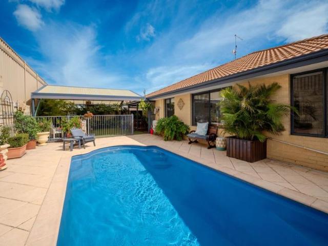 House for sale in Ridgewood, Western Australia