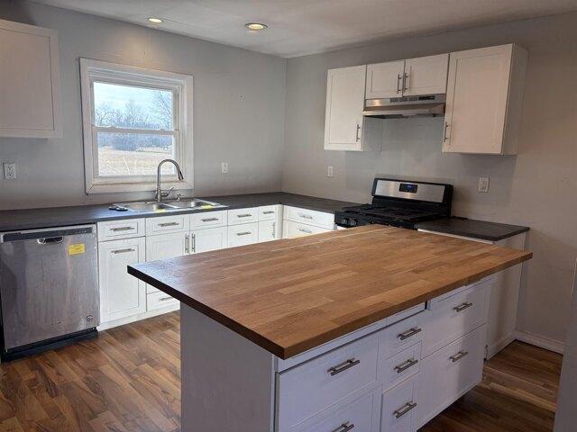 House for sale in Green Creek, New Jersey