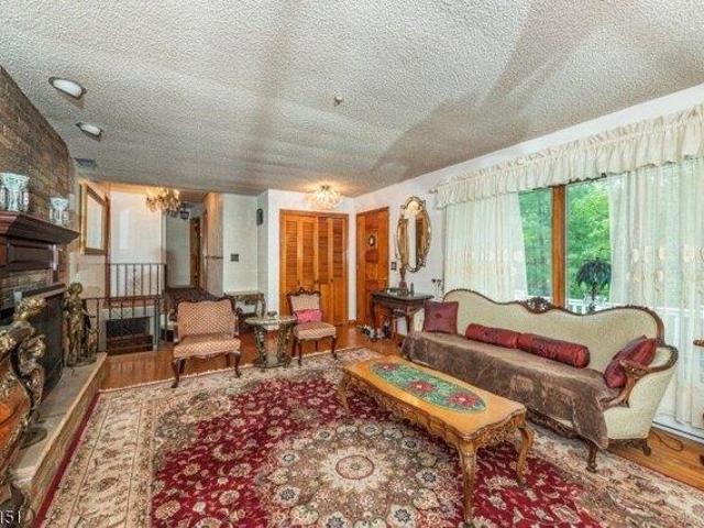 House for sale in Riverdale, New Jersey