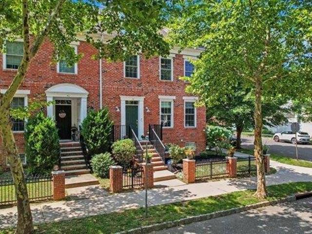 House for sale in Windsor, New Jersey