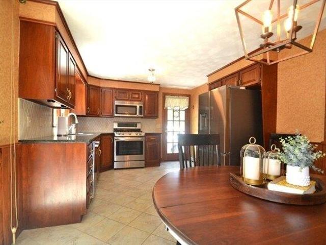 House for sale in Rochester, Massachusetts