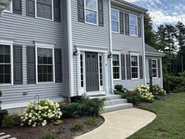 House for sale in Rochester, Massachusetts