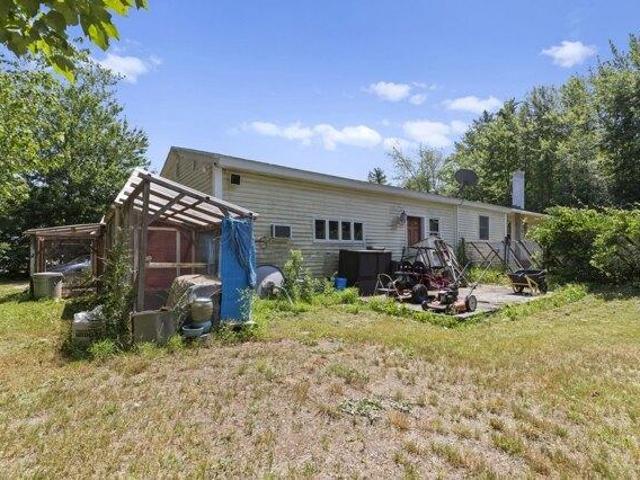 House for sale in New Hampshire