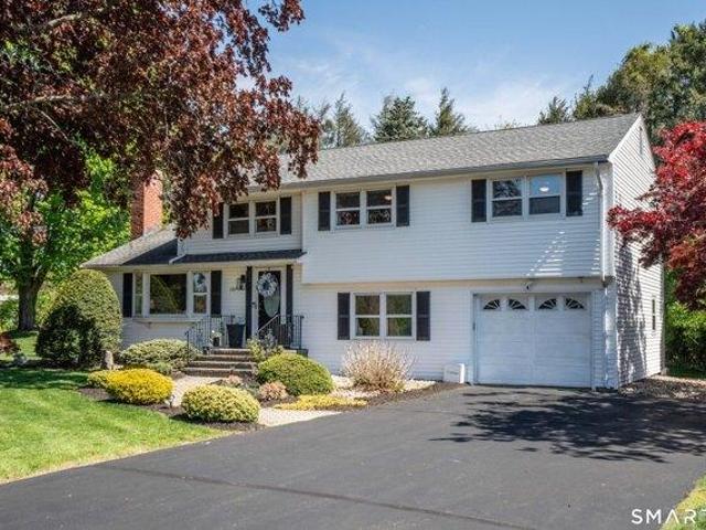 House for sale in Rocky Hill, Connecticut