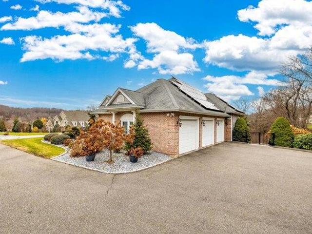 House for sale in Rocky Hill, Connecticut