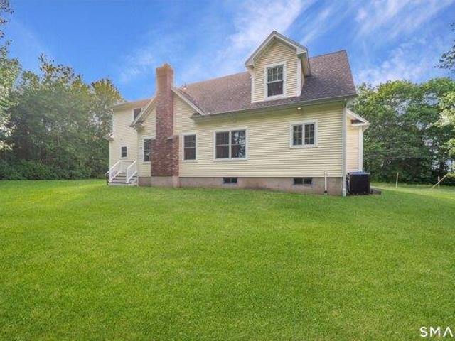 House for sale in Rocky Hill, Connecticut