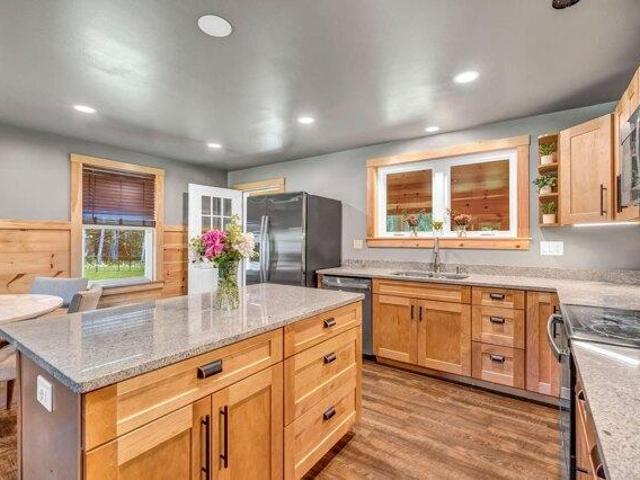 House for sale in Maine