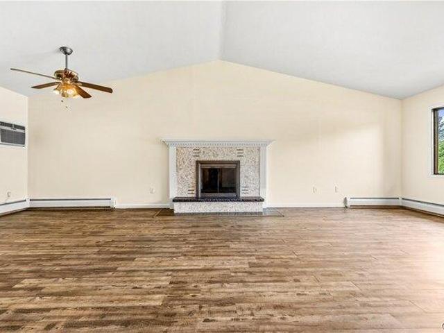 House for sale in Oneida, New York
