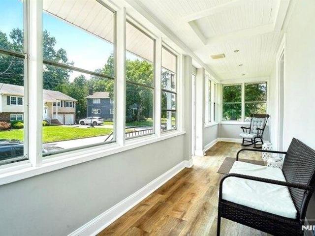House for sale in Roseland, New Jersey