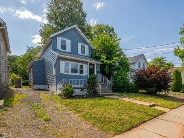 House for sale in Roselle, New Jersey