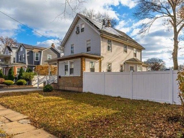 House for sale in Roselle, New Jersey