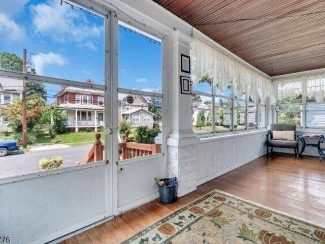 House for sale in Roselle Park, New Jersey