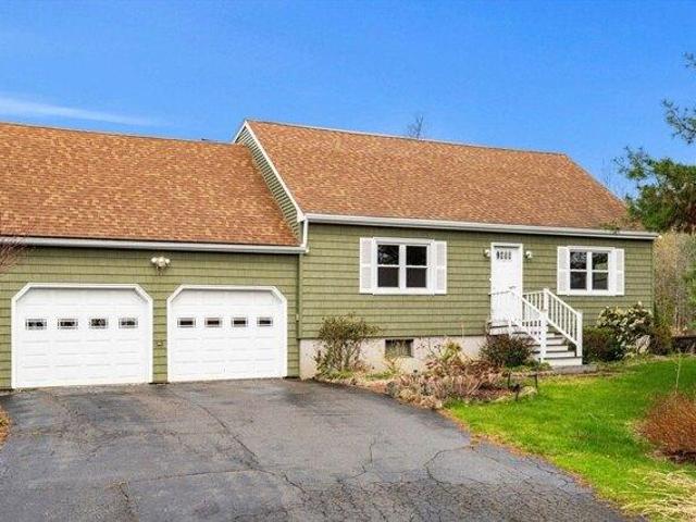 House for sale in Rowley, Massachusetts