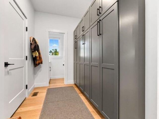 House for sale in Rowley, Essex County