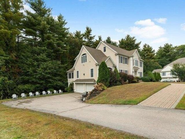 House for sale in Rowley, Essex County