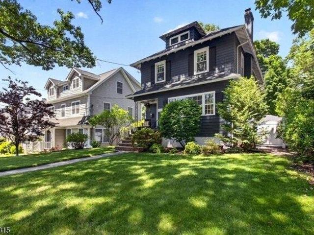 House for sale in Rutherford, New Jersey