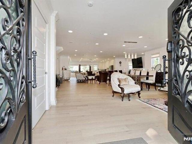 House for sale in Rutherford, New Jersey