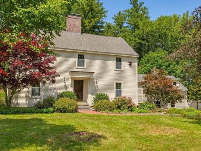 House for sale in New Hampshire