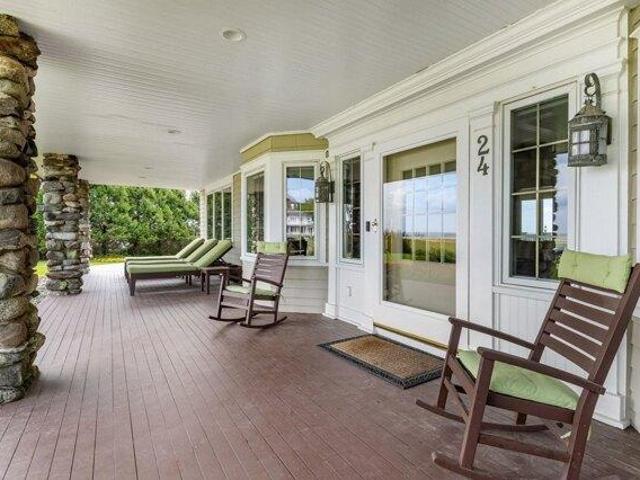 House for sale in Rye, Rockingham County