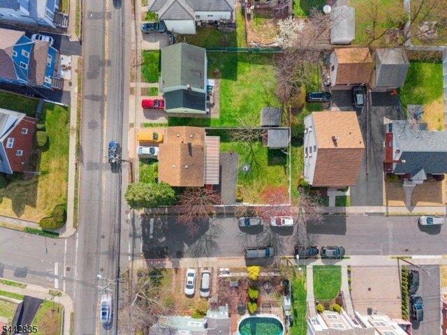 House for sale in Saddle Brook, New Jersey