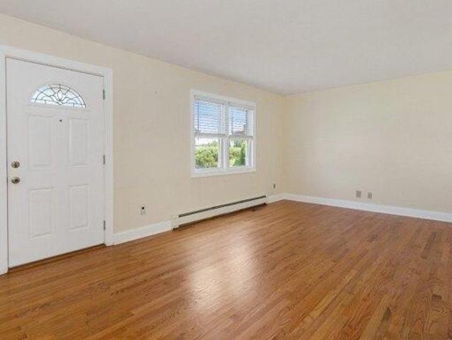 House for sale in Saddle Brook, Bergen County