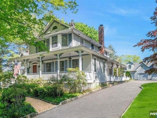House for sale in Saddle River, New Jersey