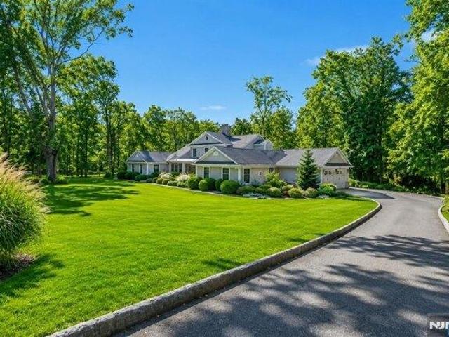 House for sale in Saddle River, New Jersey