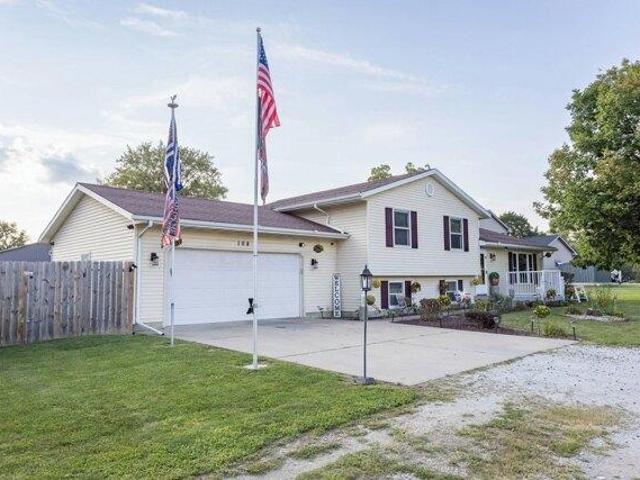 House for sale in Illinois