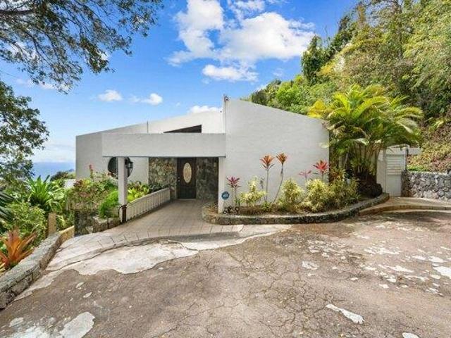 House for sale in Saint Thomas, Missouri