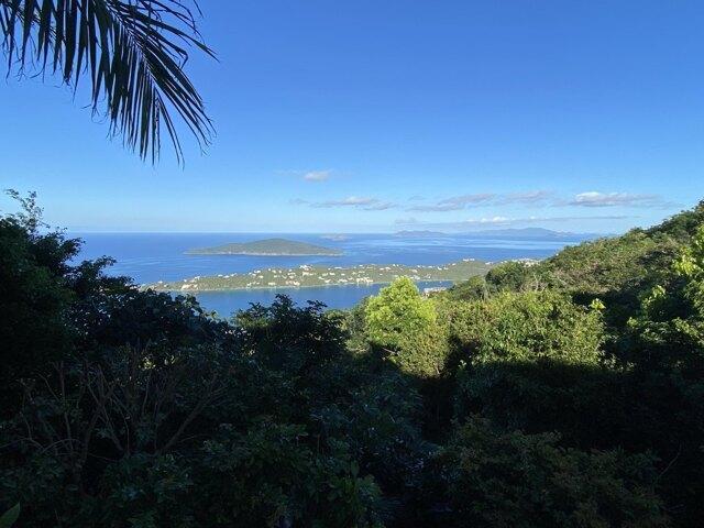 House for sale in Saint Thomas, Missouri