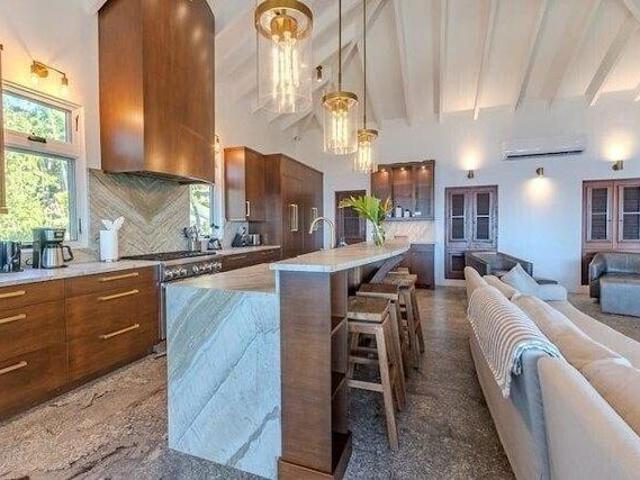 House for sale in Saint Thomas, Missouri