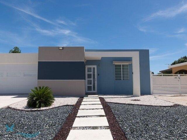 House for sale in Salinas