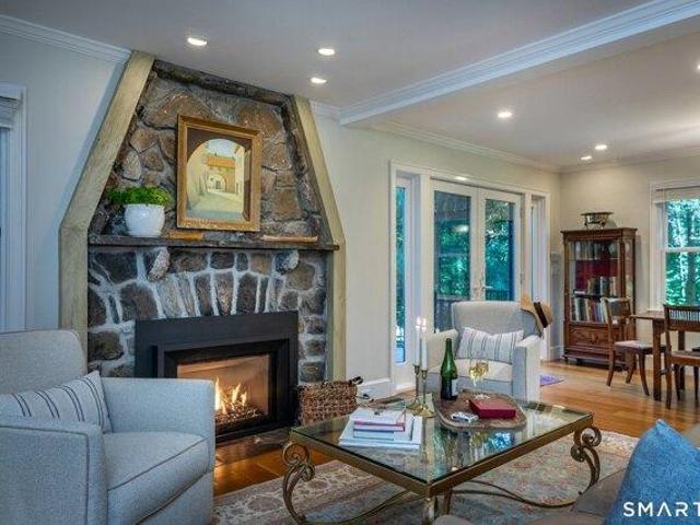House for sale in Salisbury, Northwest Hills Planning Region