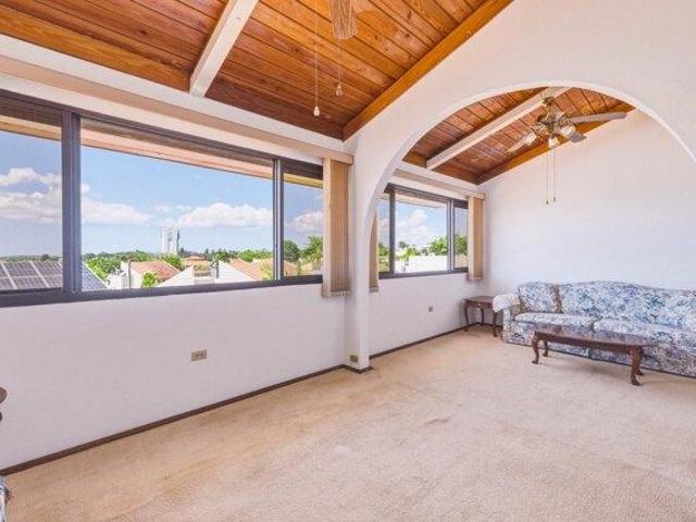 House for sale in San Juan