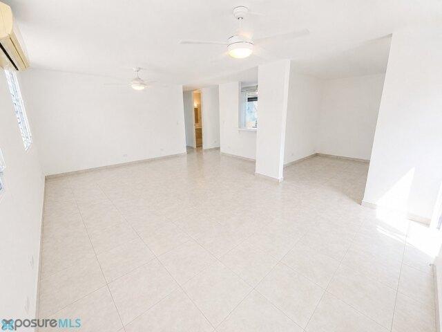 House for sale in San Juan