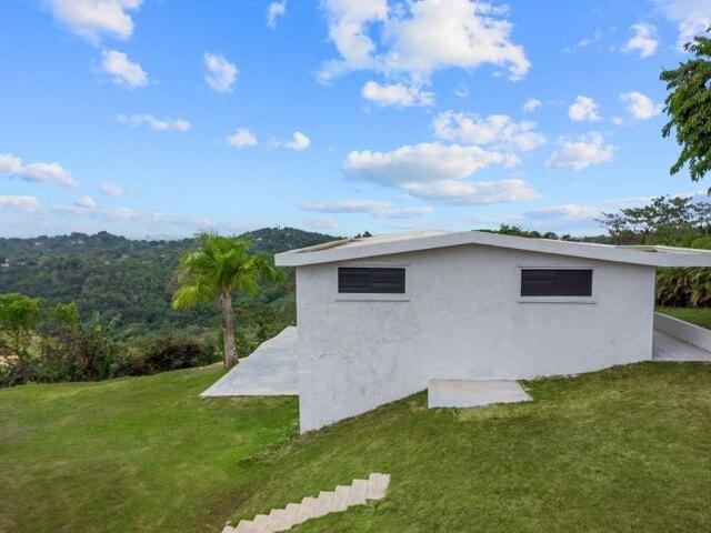House for sale in San Juan