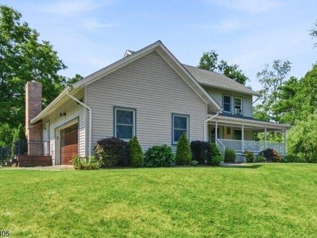 House for sale in Layton, New Jersey