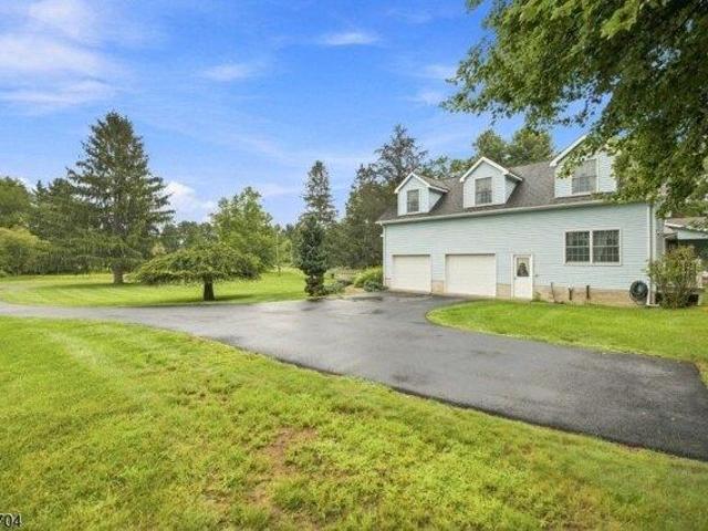 House for sale in Layton, New Jersey