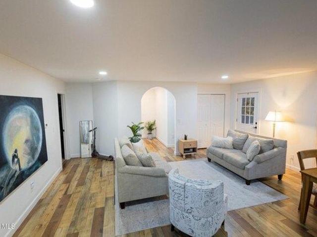 House for sale in Saratoga, New York