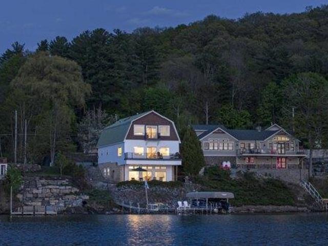 House for sale in Saratoga, New York