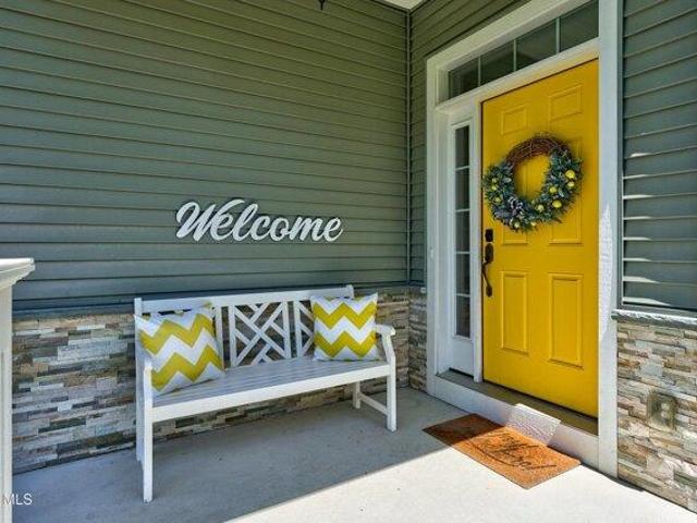 House for sale in Saratoga, New York