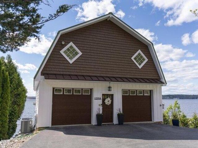 House for sale in Saratoga, New York